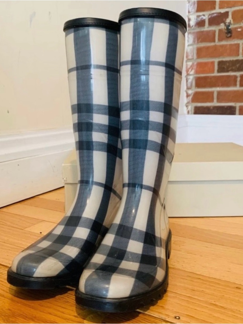Burberry Nova Check Tall Rubber Rain Boots Size 7